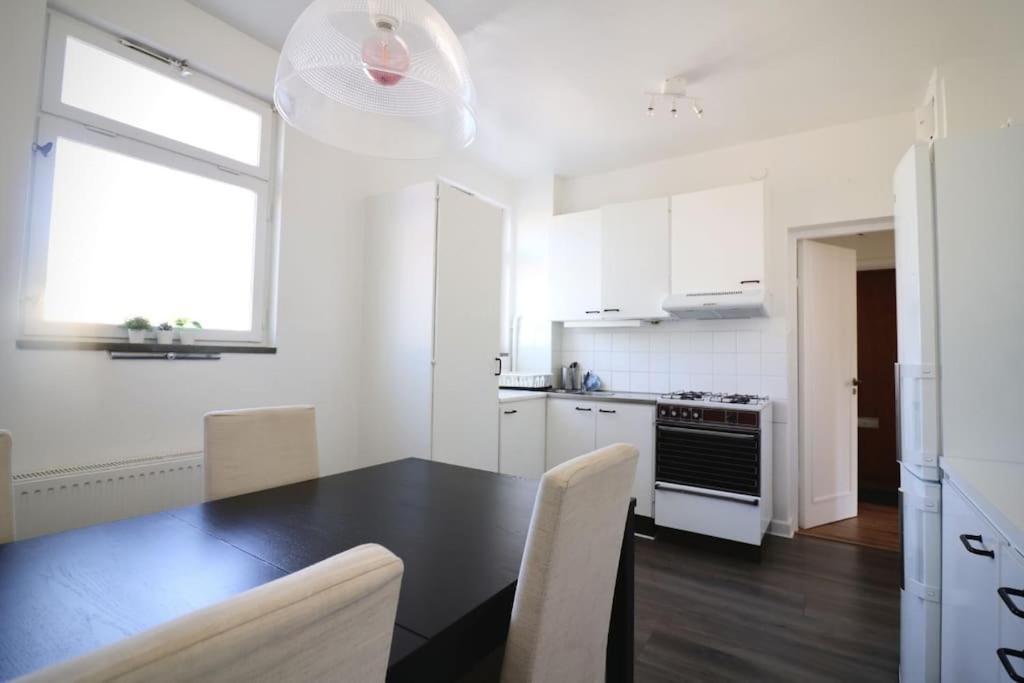 Stockholm Apartment Hammarbyhojden Bagian luar foto